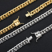 Load image into Gallery viewer, Iced Out Chain