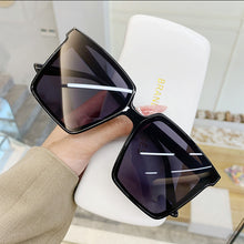 将图片加载到图库查看器,Designer Square Sunglasses